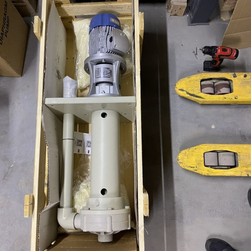 ADV 110/PP/500/1.5HP/2800/BSP pionowy pompa odśrodkowa