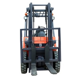 Wózek widłowy z silnikiem wysokoprężnym FD25 do magazynu, 2,5 tony