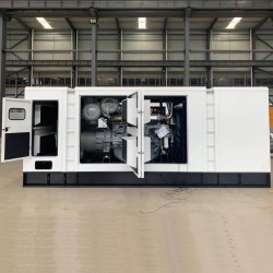 Przemysłowy generator diesla XHYP-1000GF z ATS, silnik Perkins 1500kVA, 1000kW, 380V/50HZ typ zamknięty