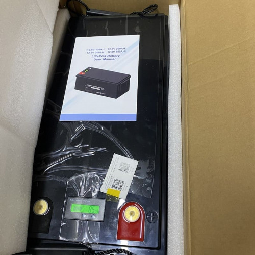 Akumulator CL-12.8V 200Ah, LiFePO4, LFP ABS Obudowa podłogowa stojąca z Bluetooth i wyświetlaczem