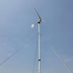 Poziomy generator wiatrowy serii M RX-1500M o mocy 1,5 kW