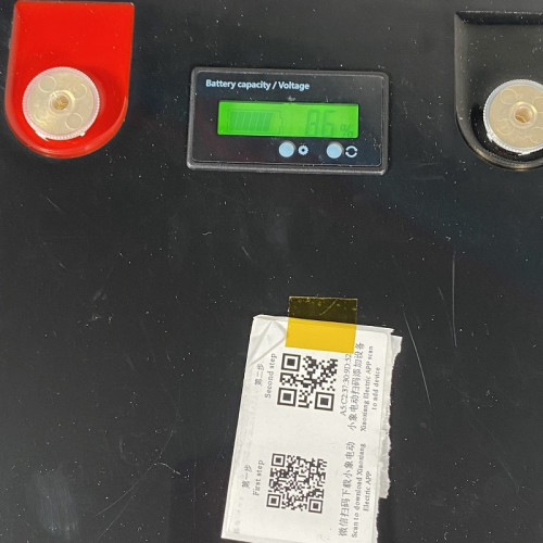 Akumulator do zasilania awaryjnego CL-12.8V 300Ah, LiFePO4, LFP ABS Obudowa podłogowa z Bluetooth i wyświetlaczem