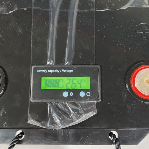 Akumulator litowo-żelazowo-fosforanowy (litowo-żelazowy) CL-25.6V 200Ah, LiFePO4, LFP ABS Obudowa stojąca na podłodze z Bluetooth i wyświetlaczem