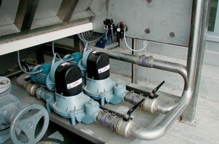 Pompa membranowa Caffini - Libellula Lib 1-3 z silnikiem elektrycznym na ramie