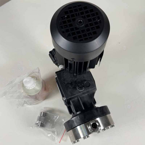 Pompa membranowa z silnikiem dozującym flokulant AQUA MSB, AISI 316L, 170 l/h, 8 bar, 0,18 kW, 380 V