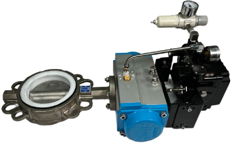 PN6 DN100 Zawór motylkowy, korpus i tarcza AISI 304, PTFE z siłownikiem pneumatycznym Ex, jednostronnego działania (ze sprężyną), pozycjoner 4-20MA