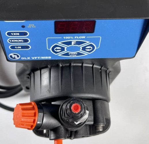 Pompa dozująca PDE DLX VFT/MBB 5-7 230V/240V