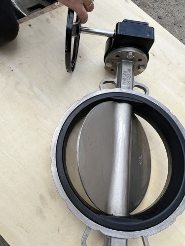 PN16 DN100 Zawór motylkowy, korpus i dysk ze stali nierdzewnej AISI 304, Seat EPDM