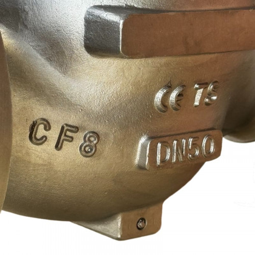 DN50 Pneumatycznie sterowany zawór regulacyjny 10P11Y-DNx5016Z-L112C-C (korpus CF8, gniazdo SS304) z pozycjonerem YT-1000, wejście 4-20 mA, Ex