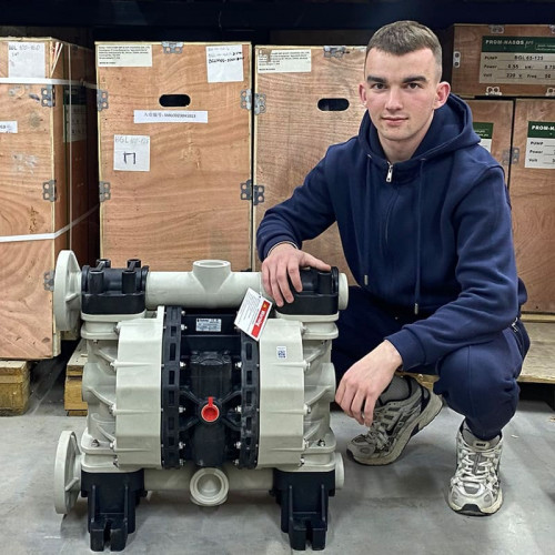 Pompa membranowa do kwasu siarkowego PHOENIX P700 PP HYTREL+PTFE, 700 l/min