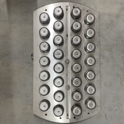 Element płyty kołpakowej 1000 mm wykonany ze stali nierdzewnej AISI 304 do kolumn gorzelniczych i destylacyjnych