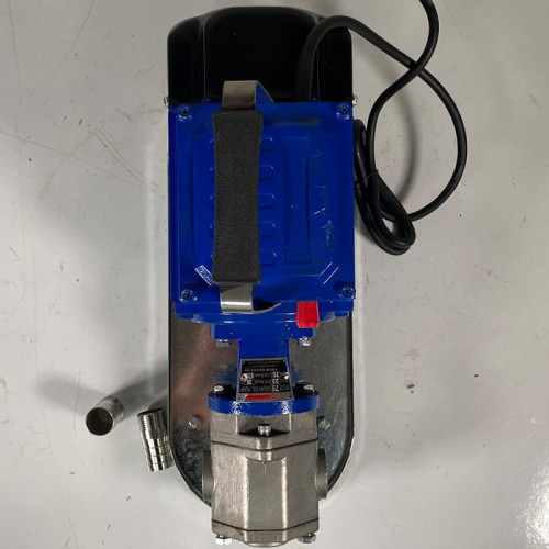 Pompa zębata ze stali nierdzewnej do pompowania oleju roślinnego WCB-75/220V 50Hz, 75 l/min, 30 m, AISI 304, 0,75 kW, 2900 obr./min, Ex