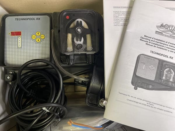 Pompa perystaltyczna TECHNOPOOL RX 3-1 230V Santoprene ze zintegrowanym sterownikiem RX