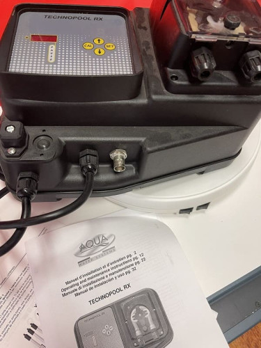 Pompa perystaltyczna TECHNOPOOL RX 3-1 230V Santoprene ze zintegrowanym sterownikiem RX