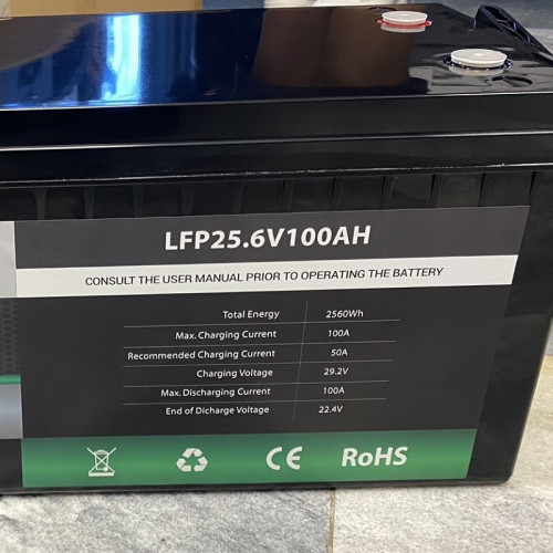 Bateria litowo-żelazowo-fosforanowa 25.6V 100Ah LiFePO4, LFP stojąca z ogniwami EVE 3.2V 100Ah LiFePO4 klasy A