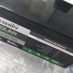 Akumulator litowo-żelazowo-fosforanowy (litowo-żelazowy) 25,6 V 200 Ah LiFePO4, stojący LFP z ogniwami EVE 3,2 V 100 Ah LiFePO4 klasy A