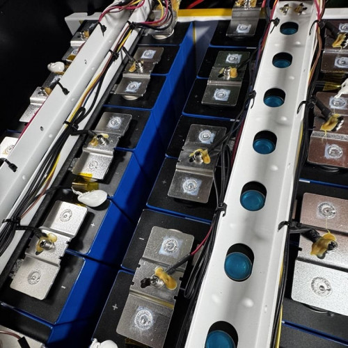 Bateria litowa LiFePO4 51,2 V 100 Ah, montowana w stelażu LFP z ogniwami LiFePO4 klasy A EVE 3,2 V 100 Ah