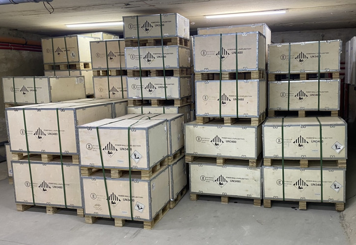 Bateria litowa 51.2V 300Ah LiFePO4, LFP montowana w stelażu z ogniwami Great power 3.2V 300Ah LiFePO4 klasy A