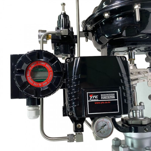 DN50 Pneumatycznie sterowany zawór regulacyjny 10P11Y-DNx5016Z-L122C-C (korpus żeliwny, gniazdo SS304) z pozycjonerem YT-1000, 4-20mA, Ex