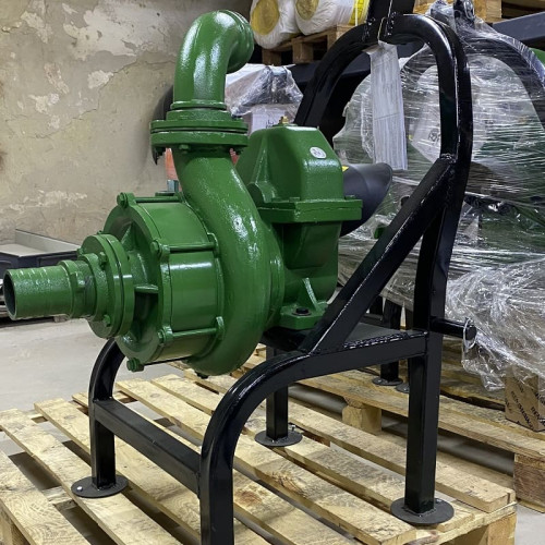 MTZ-P 90-2/450 ciągnik rolniczy z napędem wału do nawożenia, nawadniania