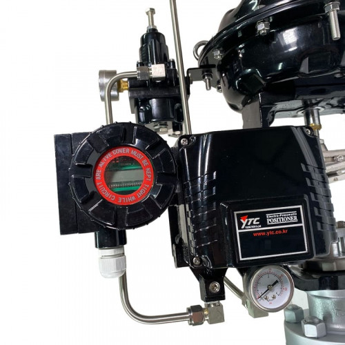 DN40 Pneumatycznie sterowany zawór regulacyjny 10P11Y-DNx4016Z-L122C-C (korpus CF8, gniazdo SS304) z pozycjonerem YT-1000, wejście 4-20 mA, Ex