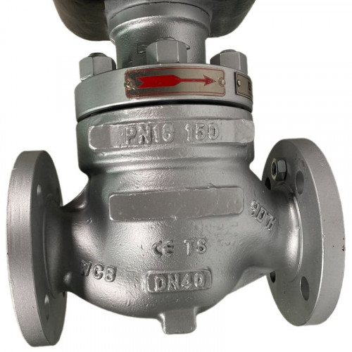 DN40 Pneumatycznie sterowany zawór regulacyjny 10P11Y-DNx4016Z-L122C-C (korpus CF8, gniazdo SS304) z pozycjonerem YT-1000, wejście 4-20 mA, Ex