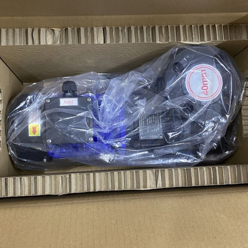 Pompa chemiczna z napędem magnetycznym QHX-E-440-SSV5V38AFGABS, CFRETFE, 240L/min, 12.3m, 380V