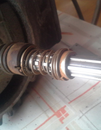 przyczyny awarii uszczelnienia mechanicznego